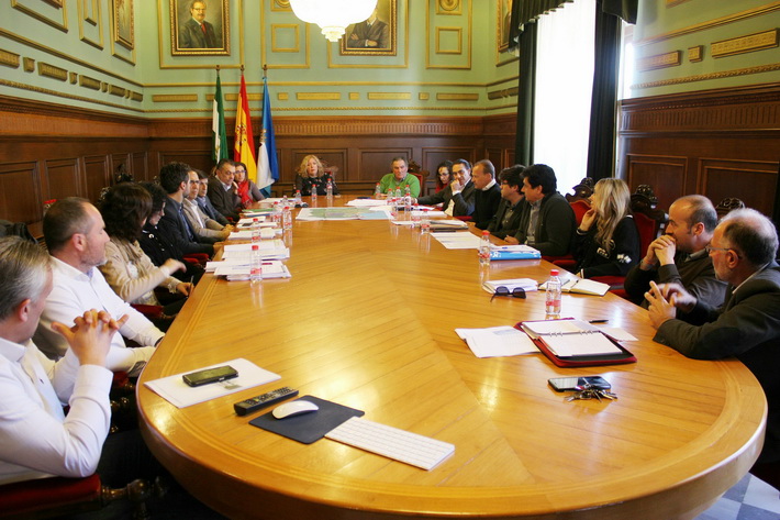 Flor Almón y Antonio Escámez destacan la buena disposición de la Junta para el desbloqueo de la ampliación del suelo cultivable para invernaderos